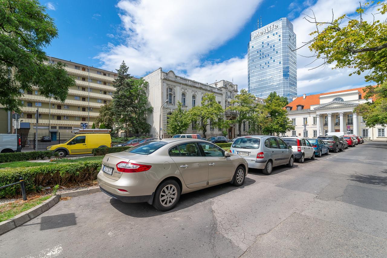 Rent Like Senatorska 40 Warszawa